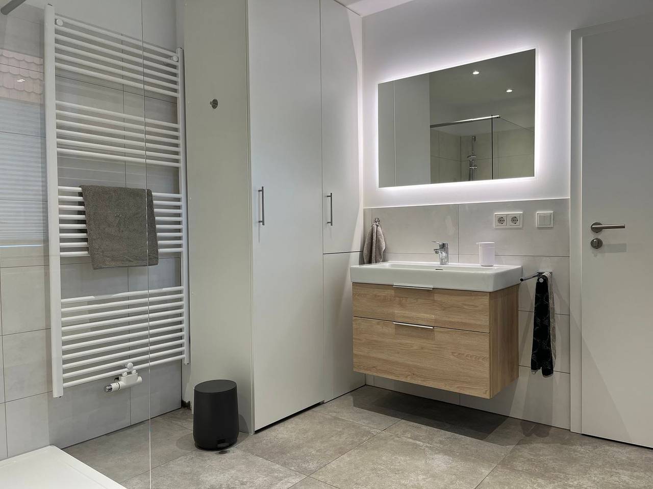 Appartement entier, 70 qm Ferienwohnung „Löwenkopf“ für 2-4 Personen, ca. 450 m bis ins Zentrum in Wernigerode, Harzvorland