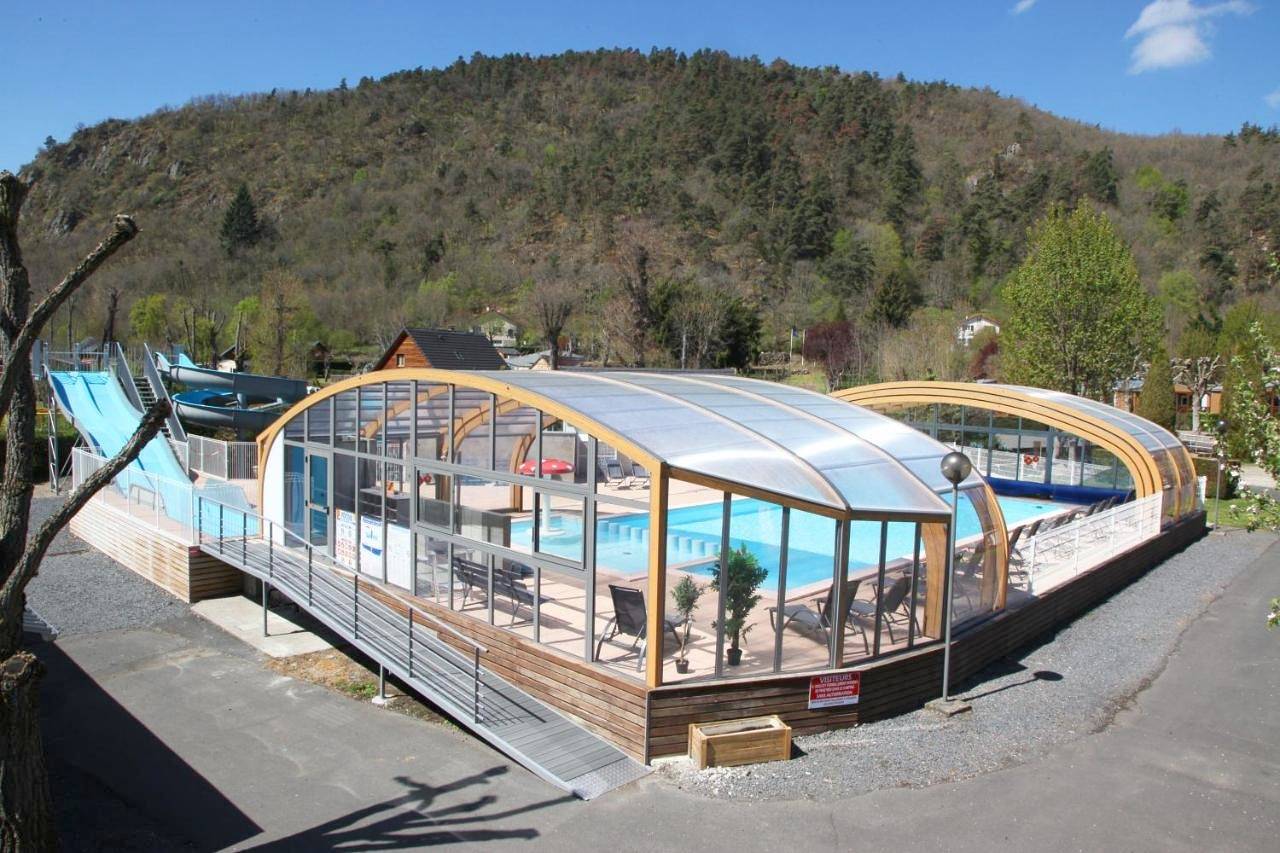 Camping La Clé des Champs in Saint-Nectaire, Parc naturel régional des Volcans d'Auvergne