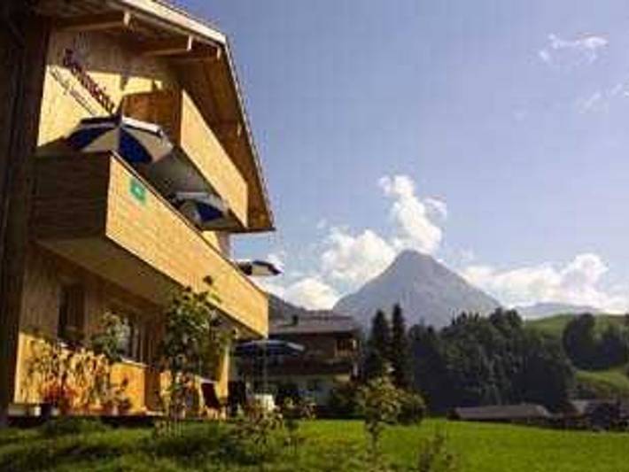 Ferienwohnung für 3 Personen, mit Balkon und Sauna sowie Ausblick in Au