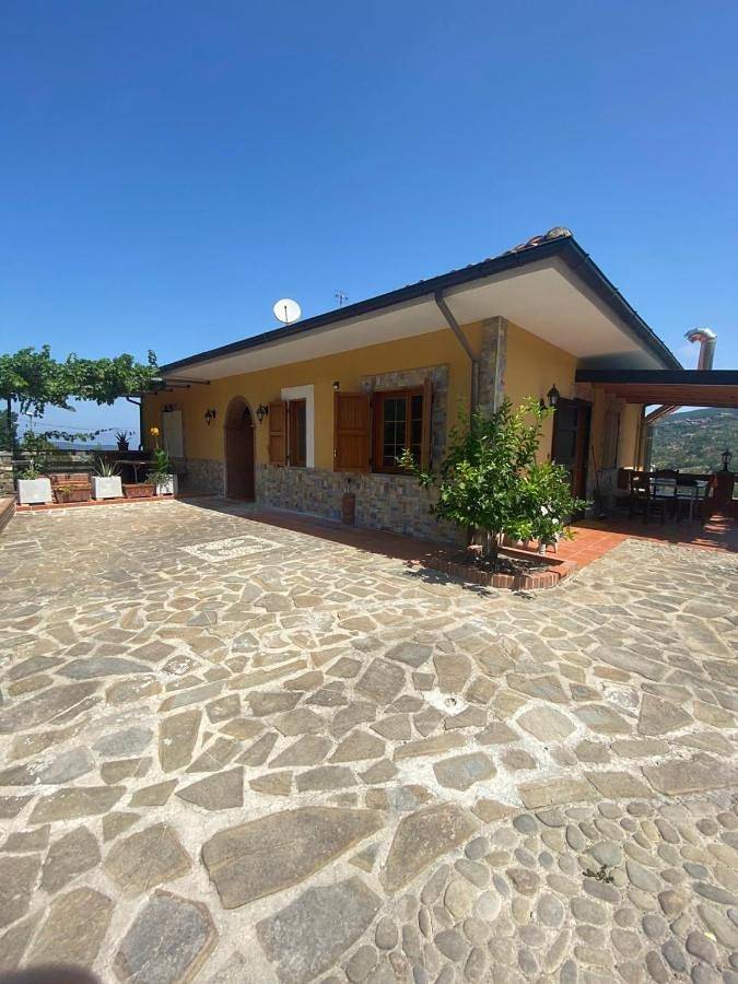 Family Room in Perdifumo, Cilento Coast