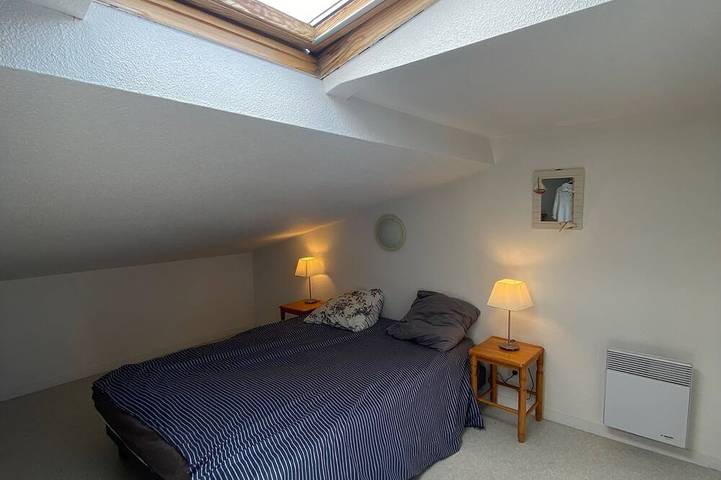 Entire apartment, Carcans - 3 bedrooms near ocean + Parking in Carcans Plage, Carcans