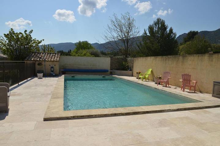 Maison d’hôte pour 2 personnes, avec Terrasse ainsi que Piscine et Vue à Maubec - 2