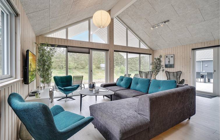 Ferienhaus für 30 Personen, mit Whirlpool und Terrasse sowie Pool und Sauna in Hostrup Strand - 3