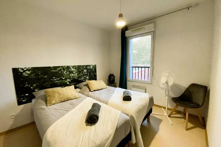 Gîte pour 5 personnes, avec balcon à Avène - 2