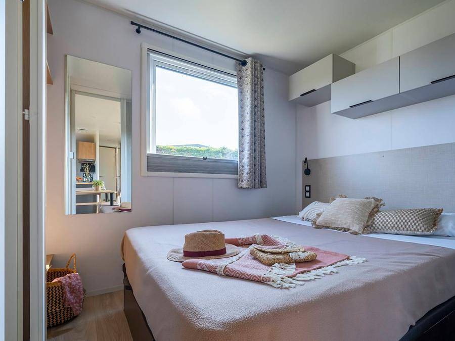 Camping Slow Village Breizh Légendes - Mobilhome 6 personnes - Cottage Signature - 3 chambres in Plounéour-Brignogan-Plages, Région de Brest