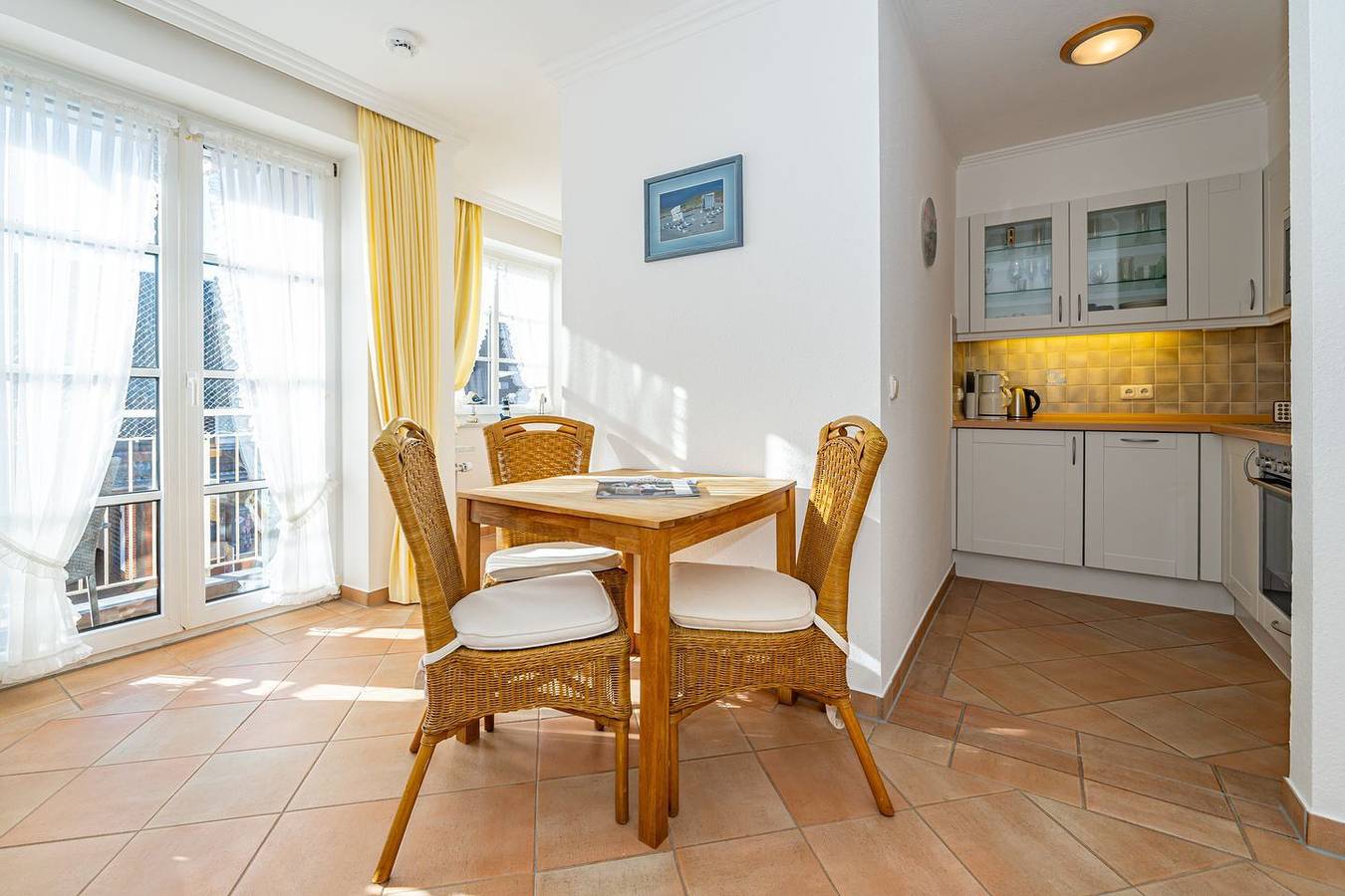 Ganze Wohnung, 1-Zimmer-Ferienwohnung Stadt- und strandnah in Westerland mit Parkplatz in Westerland, Sylt (Gemeinde)