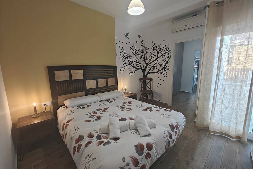 Haus im Zentrum mit privatem Pool 400 m vom Strand in Calella, Costa del Maresme
