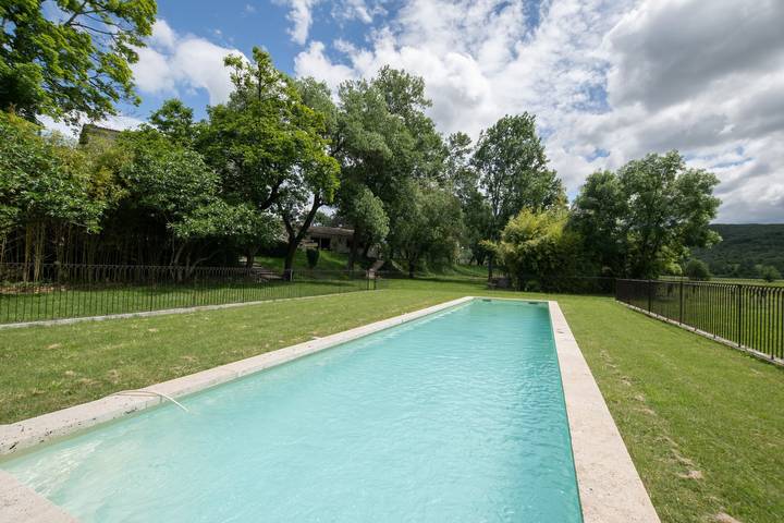 Gîte pour 4 personnes, avec jardin à Saint-Germain