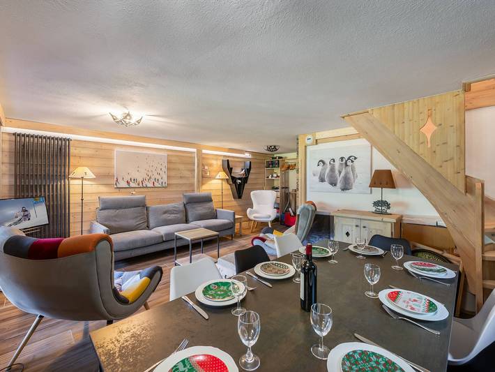 Gîte pour 8 personnes, avec terrasse et piscine dans Meribel Village - 4