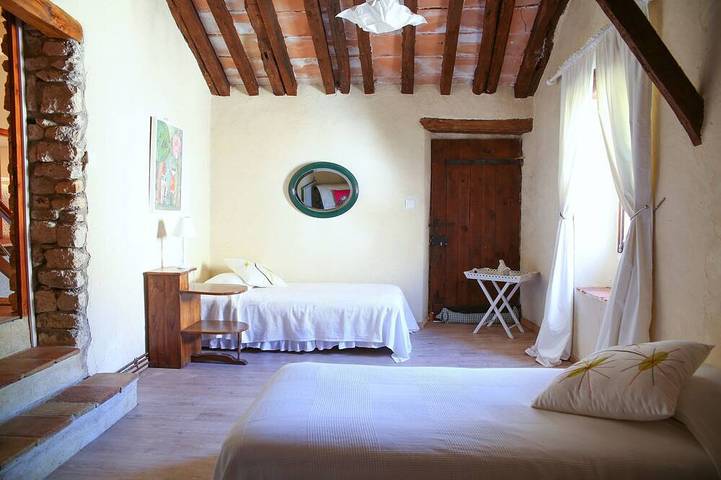 Location de vacances pour 5 personnes, avec terrasse ainsi que piscine et jardin à Donnazac - 3