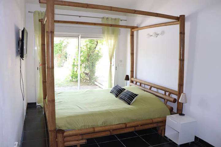 Location de vacances pour 10 personnes, animaux acceptés à Ribaute-les-Tavernes - 2