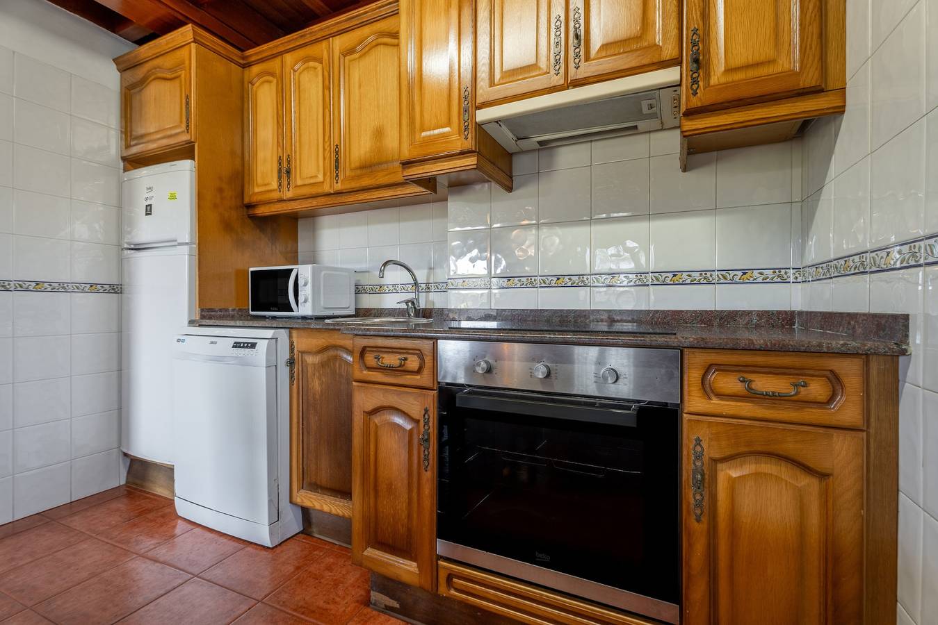 Apartamento entero, Apartamento 'Casa Collado Sto Tomas 1' con vistas a la montaña y terraza compartida in Parres, Costa Verde