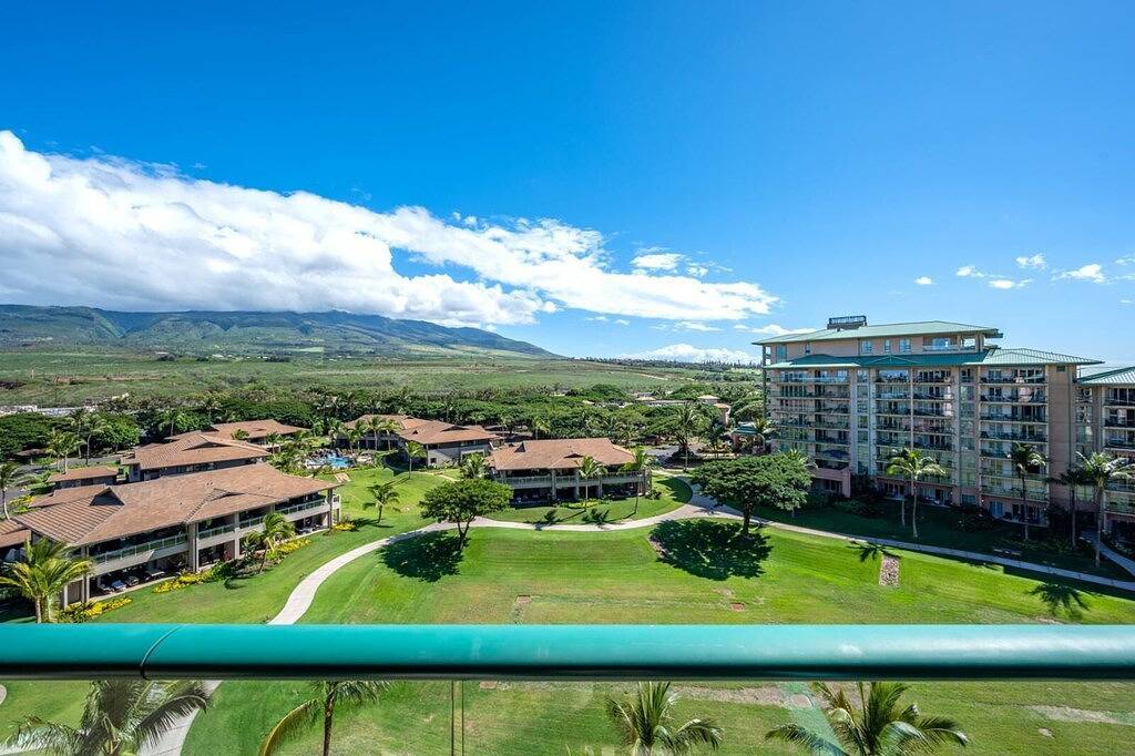 Beach Rental for 6 Guests in Kaanapali, West Maui