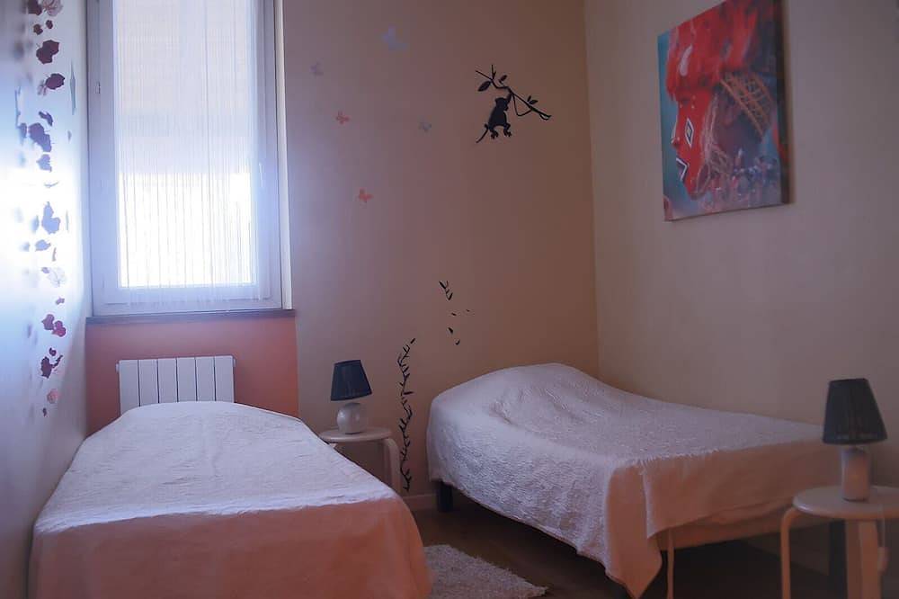 Jeanne, una encantadora casa rural en el campo para momentos sencillos. in Castelsarrasin, Tarn y Garona