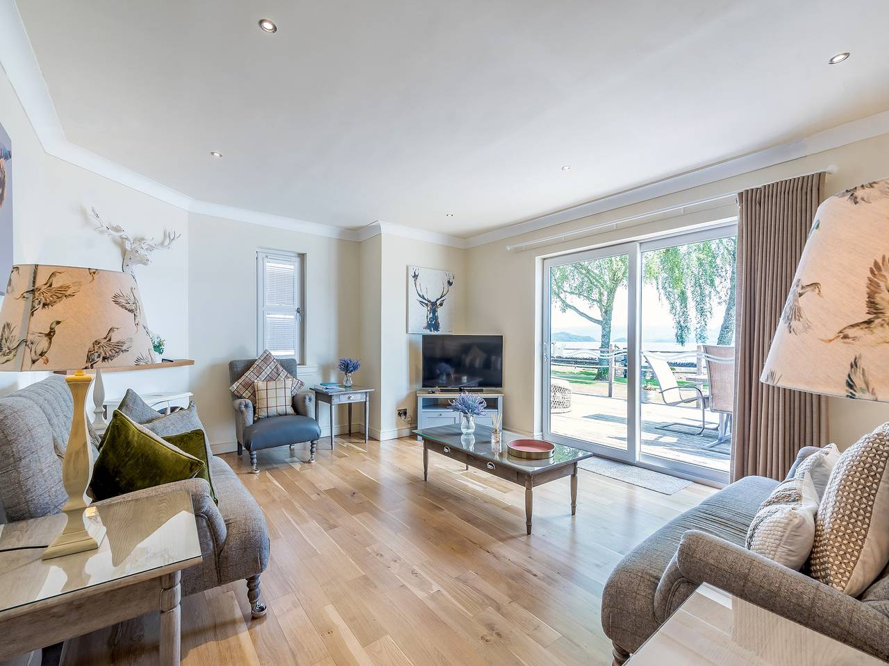 Duck Bay Cottage 2 - Uk43935 in Loch Lomond, Argyll & Bute