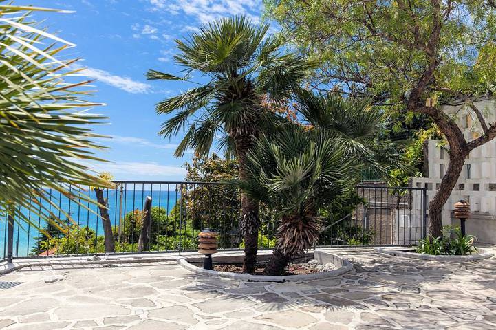 Location de vacances pour 8 personnes, avec terrasse et jardin, animaux acceptés à Bonassola - 4