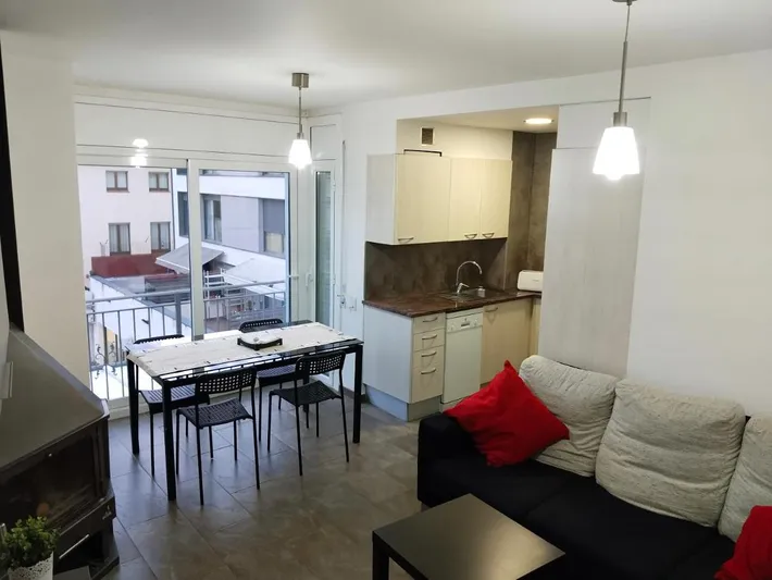 Apartamento de vacaciones para 3 personas, con vistas y balcón - 1