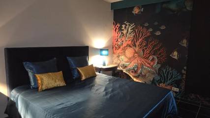 Maison d’hôte pour 2 personnes, avec vue et balcon à Profondeville