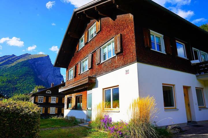 Apartment for 6 people, with garden in Au