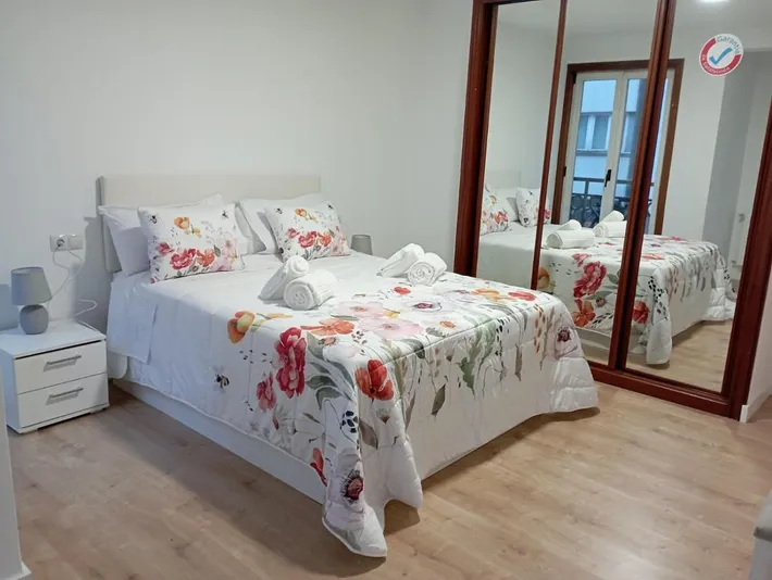 Apartamento de vacaciones para 6 personas, con balcón y vistas - 1