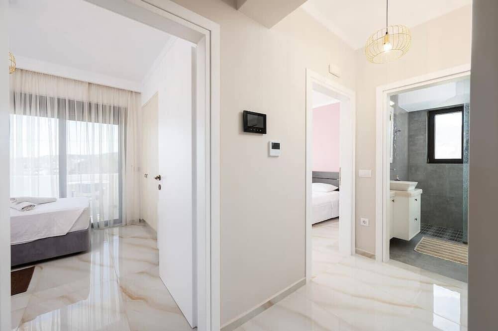 Ganze Wohnung, Olive Green Haven-3Br-Private Parking-Balcony in Kos Stadt, Kos