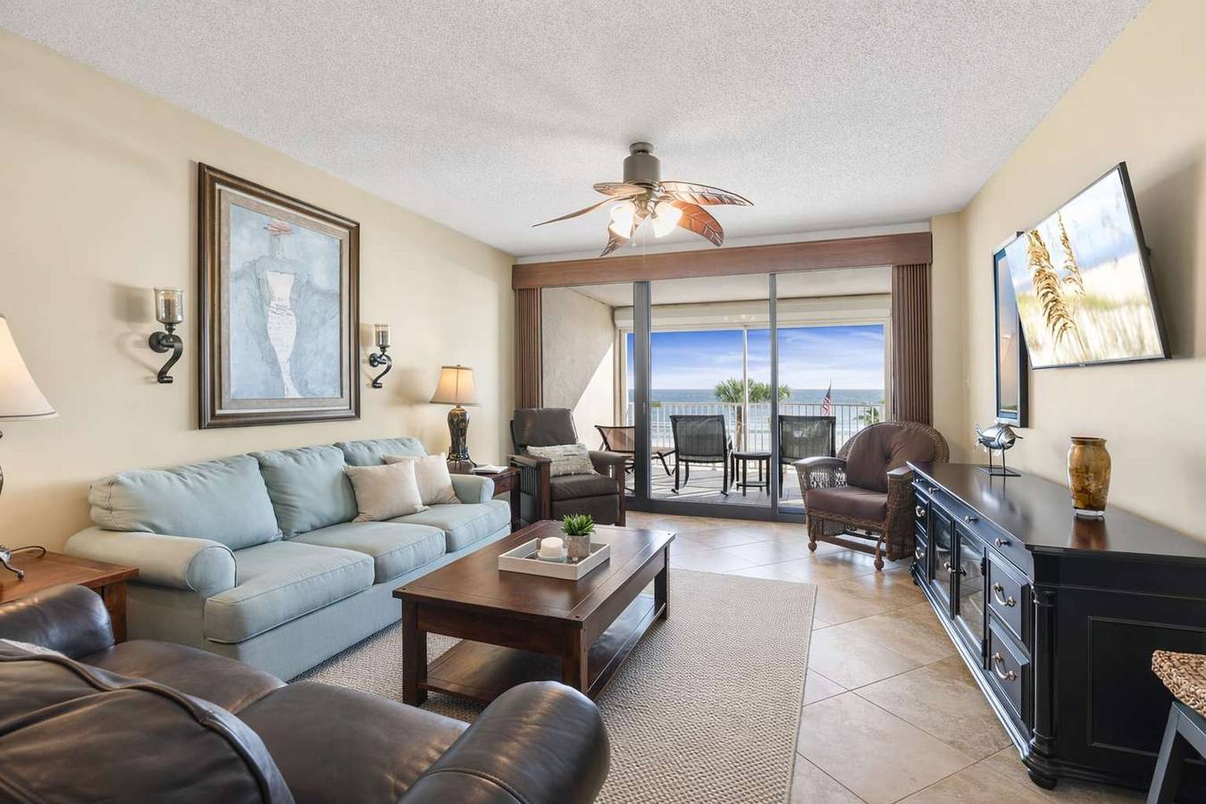 Ganze Wohnung, Windward Pointe 305 3rd floor Beachfront pool in Orange Beach, Mobile Bay