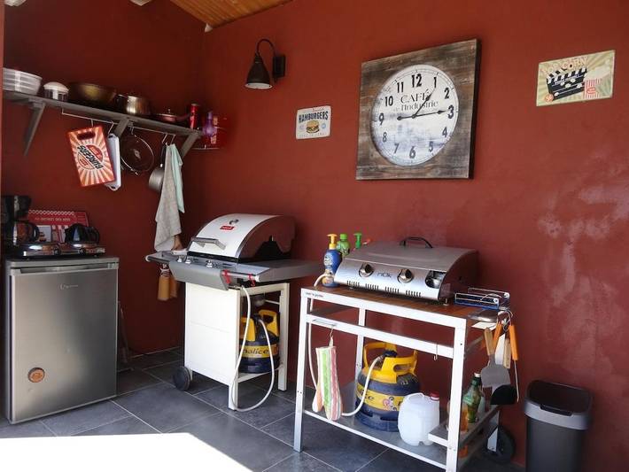 Location de vacances pour 2 personnes, avec jardin et piscine ainsi que vue et terrasse à Ventenac-en-Minervois - 3