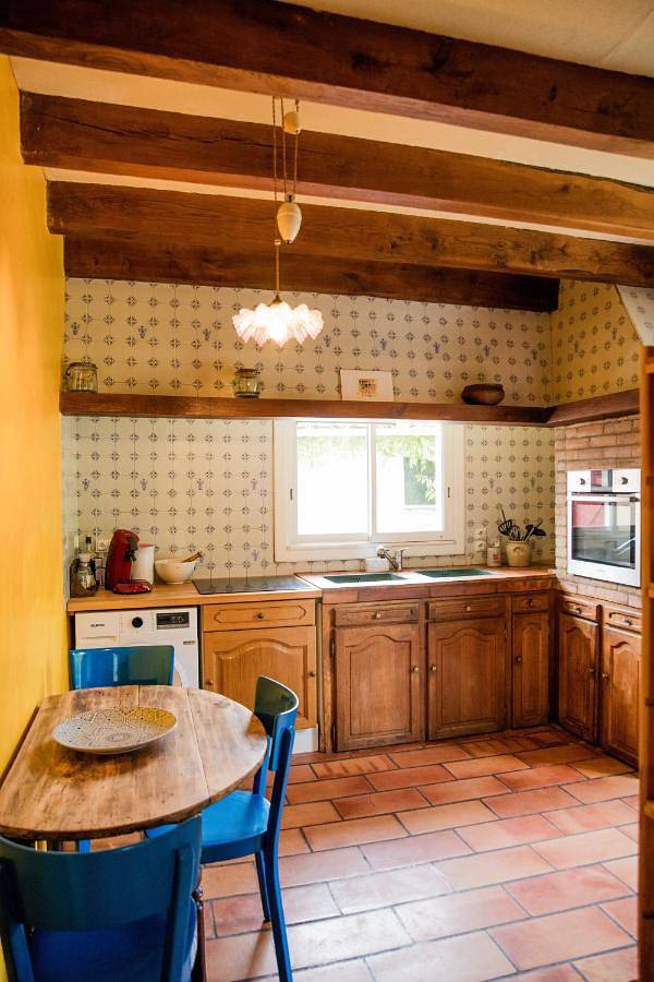 Location de vacances pour 6 personnes, avec vue ainsi que piscine et jardin à Palaja - 2