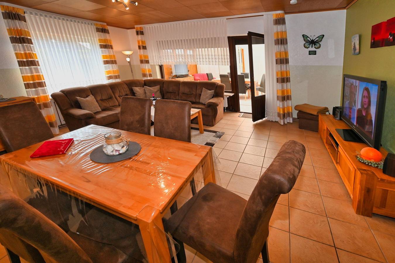 Ganze Ferienwohnung, Haus Lily Nr.02 bis zu 6 Personen davon max. 2 Kinder in Hauptstrand Büsum, Dithmarschen