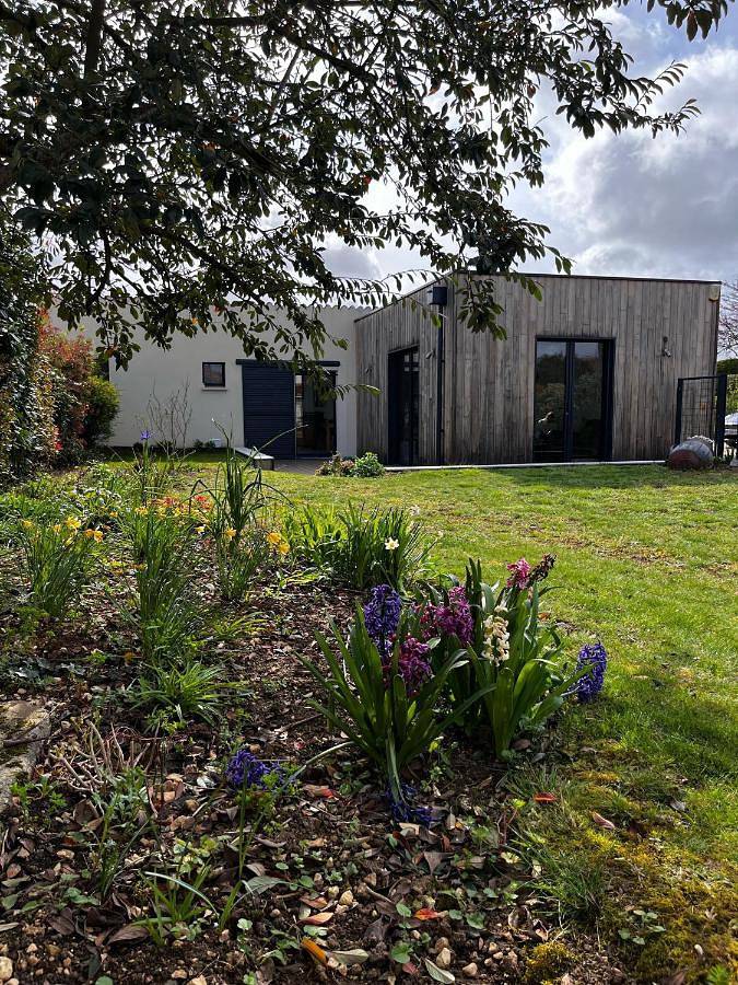 Location de vacances pour 5 personnes, avec Terrasse et Jardin à Ternant (Charente-Maritime)