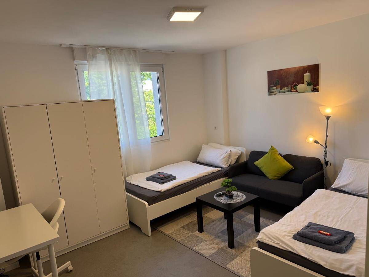 Ganze Wohnung, Cityapartment Platinum mit Balkon bzw,Terrasse in Bielefeld, Nordrhein-Westfalen