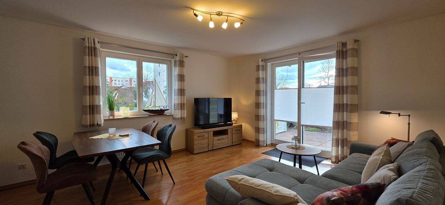 Apartamento entero, Komfortable Ferienwohnung mit Terrasse und moderner Ausstattung in Graal-Müritz in Graal-Müritz, Rostock y sus alrededores