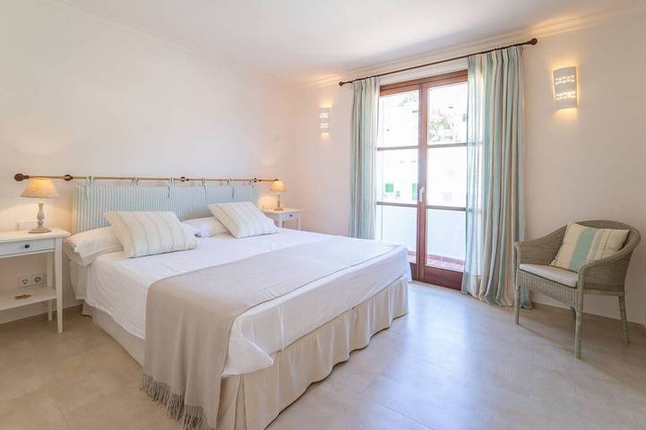 Finca für 4 Personen, mit Terrasse in Cala Figuera - 2