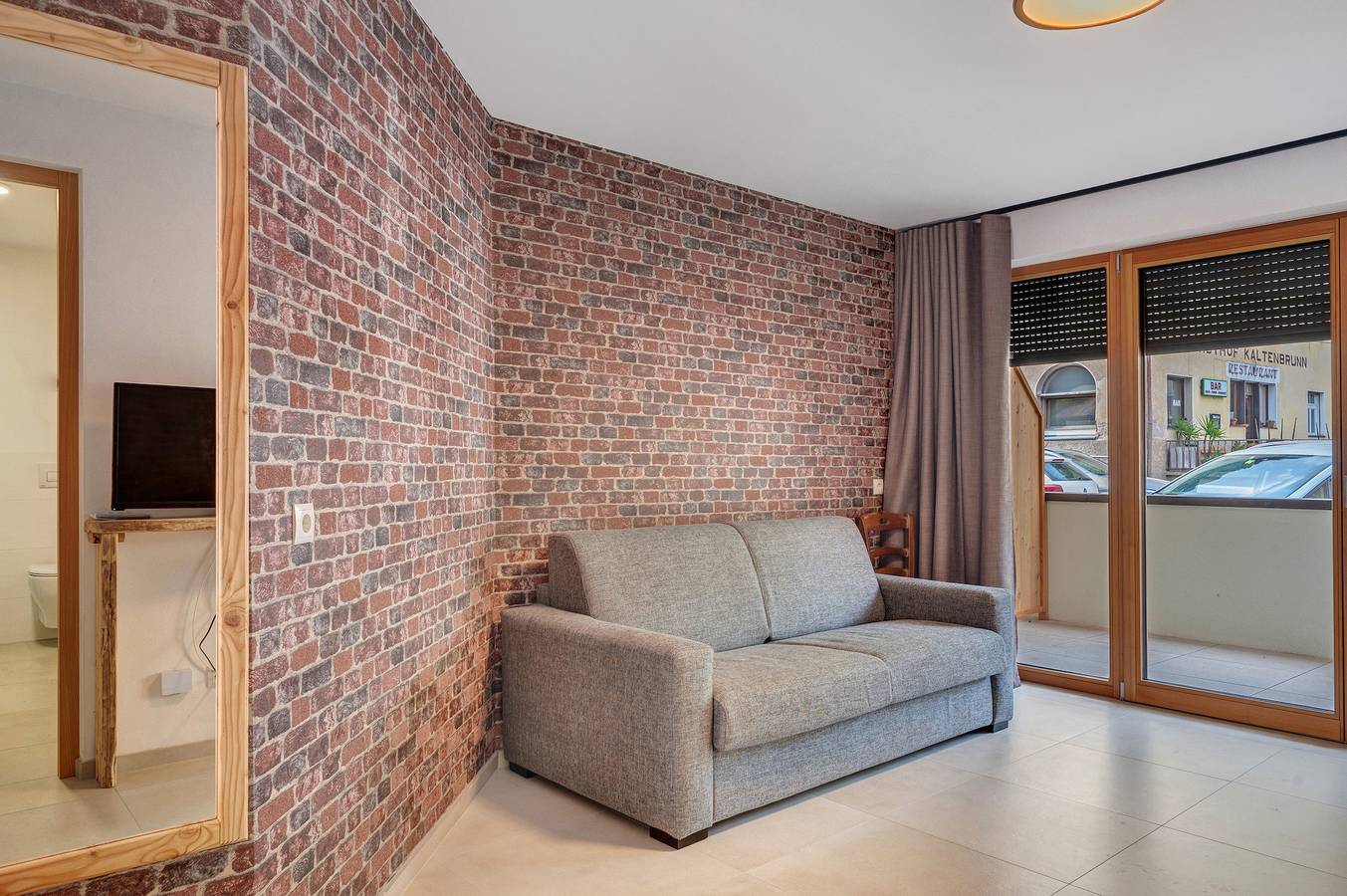 Ganze Wohnung, Ferienwohnung 'Villa Fontane Appartamento 1' mit Bergblick und Wi-Fi in Kaltenbrunn (Montan), Truden im Naturpark