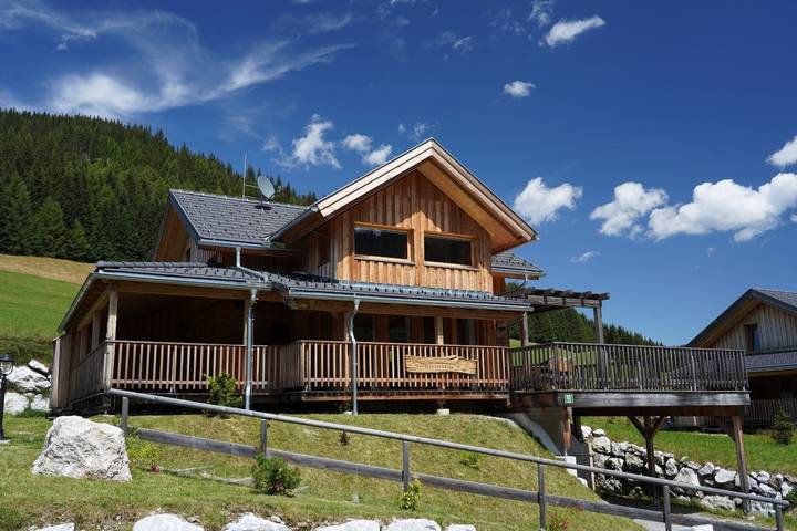 Ferienhaus für 8 Personen, mit Sauna und Garten sowie Ausblick, mit Haustier