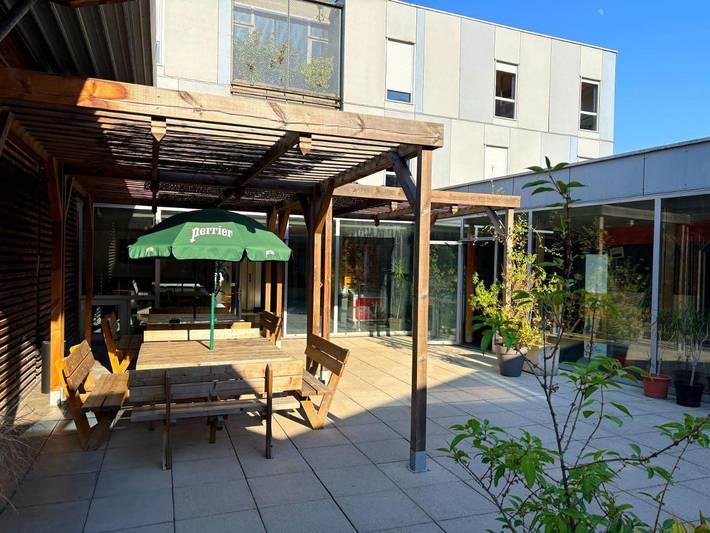 Location de vacances pour 8 personnes, avec jardin à Échirolles - 3