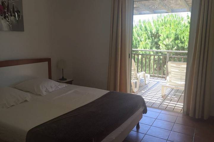 Villa pour 6 personnes, avec terrasse et piscine dans Santa Giulia - 3