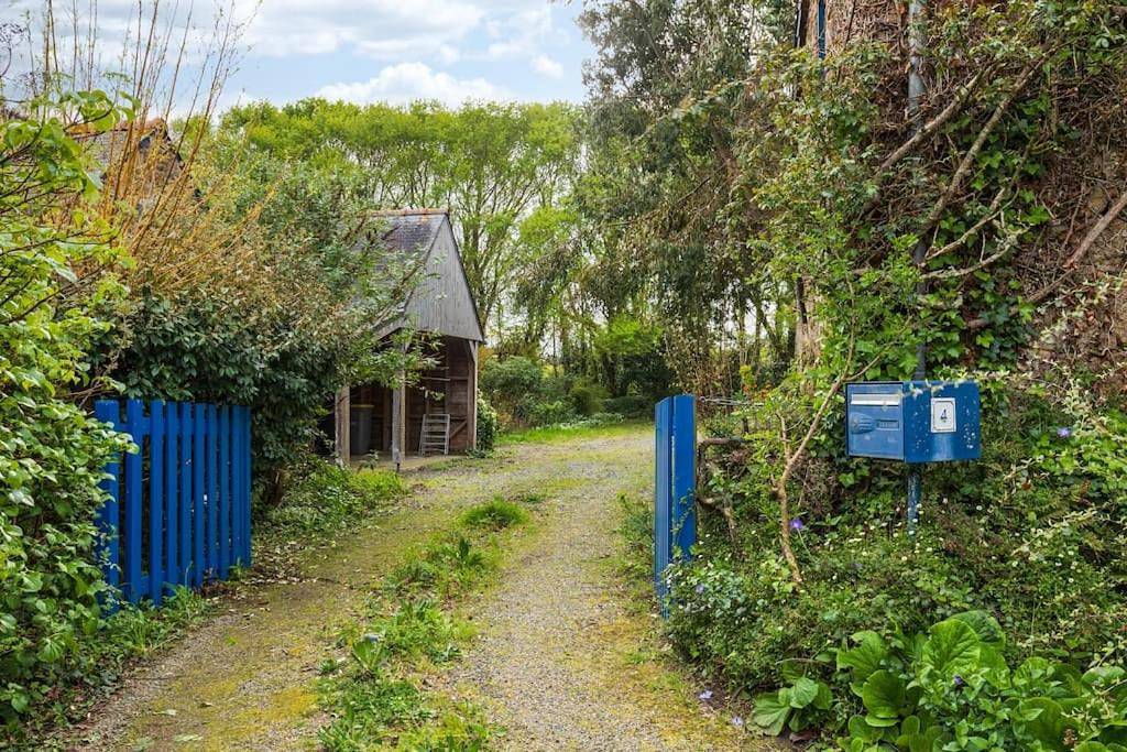 Belle maison chaleureuse à 50m de la mer in Pors Guyon, Lanmodez