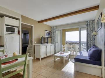 Appartement De Vacances pour 5 Personnes dans La Coudoulière, Six-Fours-les-Plages, Photo 2