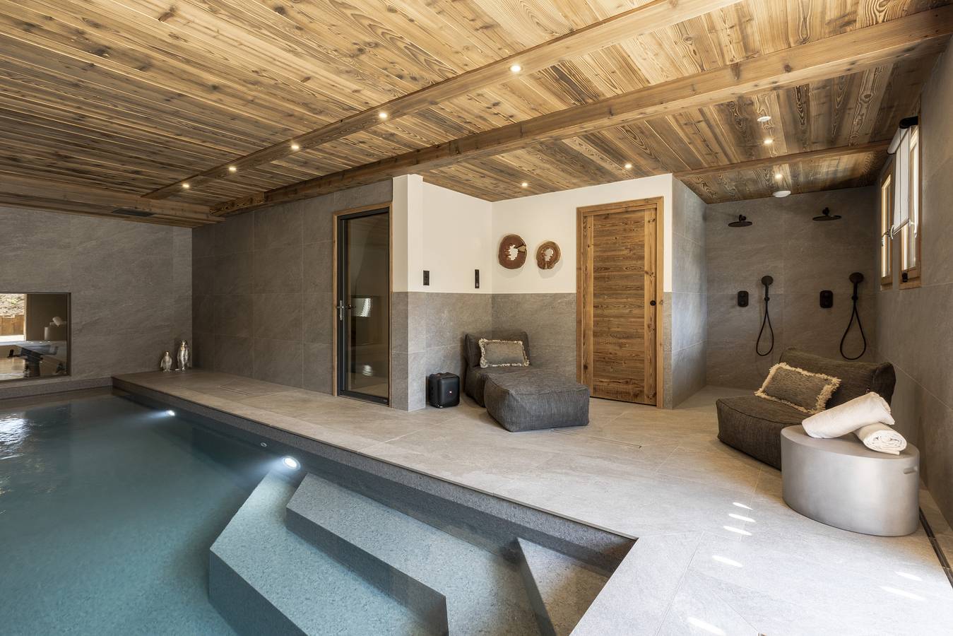Chalet Suzane – Panorama Mont-Blanc & jacuzzi in Combloux, Pays du Mont-Blanc