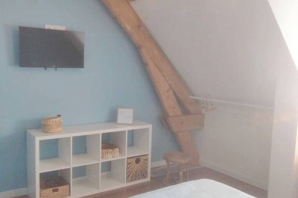 Apartamento entero, 🏡 L'Entre-Potes - Cosy apartment for 4 people in Sully-sur-Loire, Valle del Loira