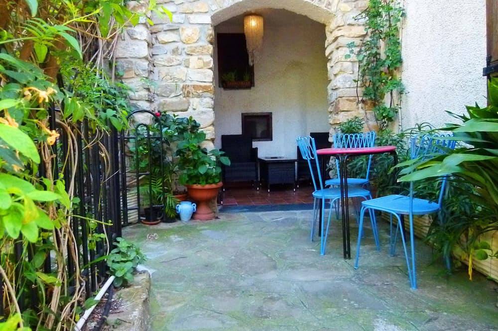Ganze Wohnung, Casa Vita Bella - Ferienwohnung an der Blumenriviera - Qualitaet zum Guten Preis in Diano San Pietro, Riviera di Ponente