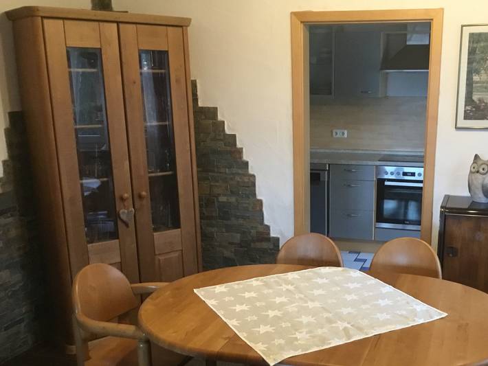 Ganze Ferienwohnung, Ferienwohnung Bayrisch Nizza, inkl. Bettwäsche, Handtücher, Wlan, u. Endreinigung in Sulzbach am Main, Main-Odenwald