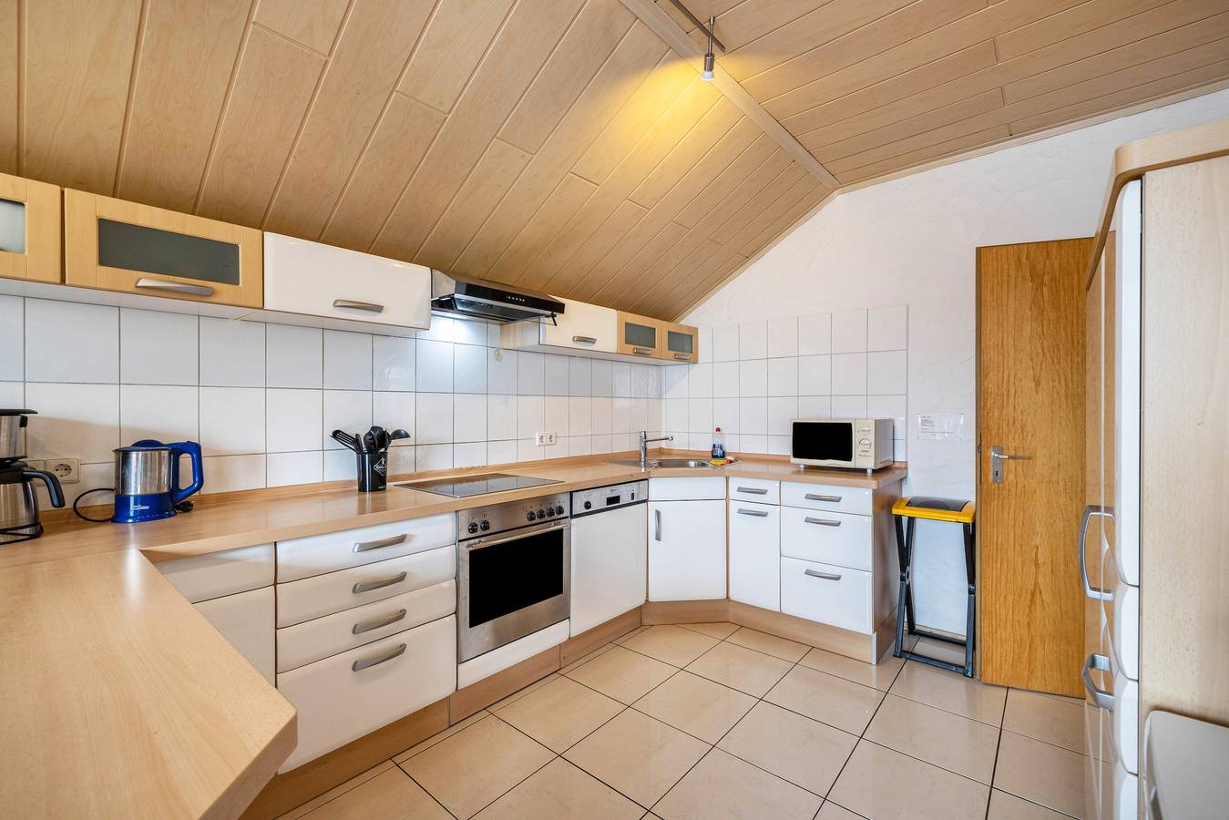 Ganze Wohnung, Apartment „Haus Fabio“ mit privater Terrasse und Wlan in Engstingen, Neckar-Alb