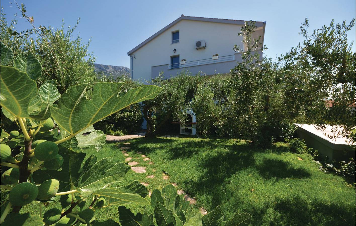 Ganze Ferienwohnung, Ferienwohnung für 6 Personen mit Terrasse in Kastel Sucurac, Kaštela