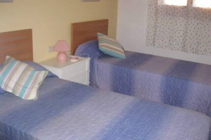 Villa für 14 Personen, mit Garten und Whirlpool sowie Balkon an der Costa Brava - 3