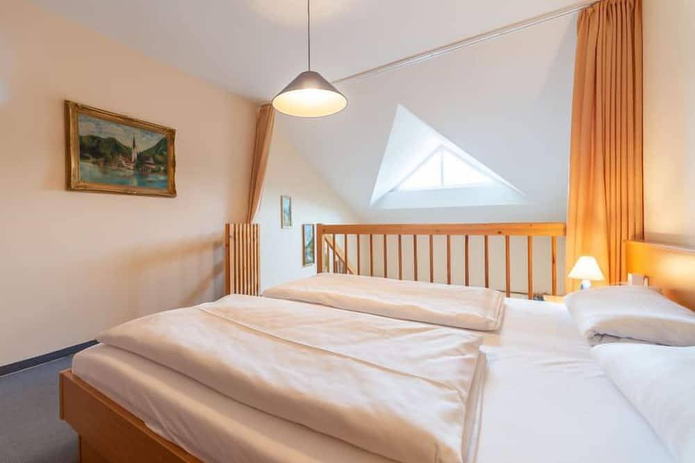 Ganze Wohnung, Am Hohen Bogen in Kummersdorf (Arrach), Arrach