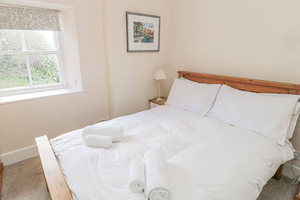 Jubilee House, pet friendly, with a garden in Embleton in Embleton, Northumberland