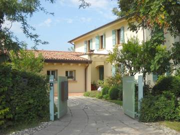 Gîte pour 5 personnes, avec vue et jardin à Zero Branco