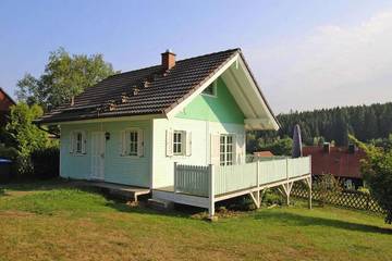 Ferienhaus für 5 Personen, mit Garten in Tanne